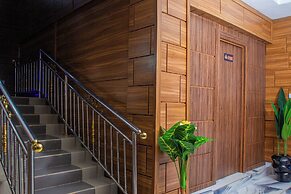 Del Migos Hotel & Suites