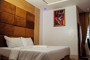 Del Migos Hotel & Suites