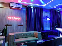 Del Migos Hotel & Suites