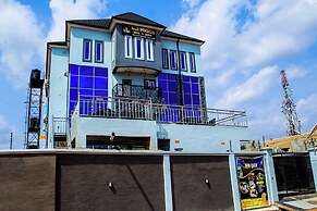 Del Migos Hotel & Suites