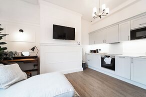 2 The Quadrant Luxury Apartments Hoylake
