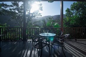 De Serenity -  Exclusive Jungle Retreat