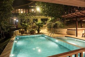 De Serenity -  Exclusive Jungle Retreat