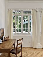 Shanghai Hills& Art Suite 16