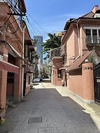 Shanghai Hills& Art Suite 16