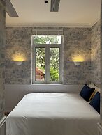 Shanghai Hills& Art Suite 16