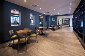 Premier Inn Heathrow Airport Terminal 4