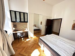 Black Eagle Apartments