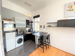 Black Eagle Apartments