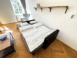 Black Eagle Apartments