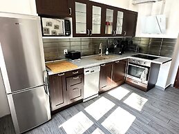 Black Eagle Apartments