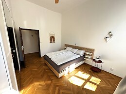 Black Eagle Apartments