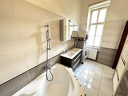 Black Eagle Apartments