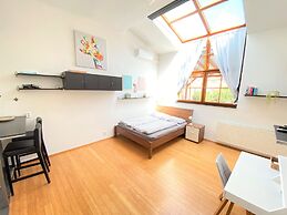 Black Eagle Apartments