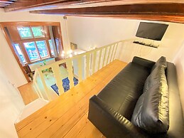 Black Eagle Apartments