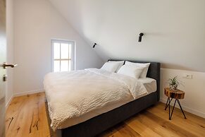 Winery and Apartments Marof