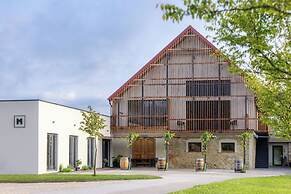 Winery and Apartments Marof