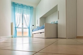 Charming Margherita di Savoia Apartment With Sea Views