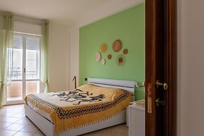 Charming Margherita di Savoia Apartment With Sea Views