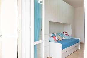 Charming Margherita di Savoia Apartment With Sea Views