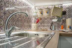 Charming Margherita di Savoia Apartment With Sea Views