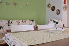 Charming Margherita di Savoia Apartment With Sea Views