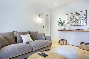 Sublime Apartment Center of Paris