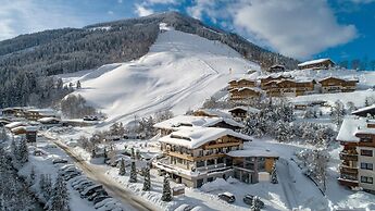 Saalbach Suite With Wellness Area