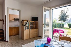 Cozy House With Garden and Pool in Bibione