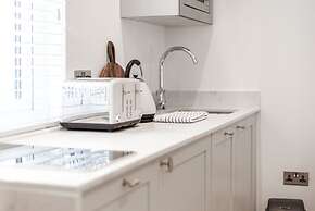 8 The Quadrant Luxury Apartments Hoylake