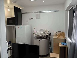 High Wycombe 1-bed Apt, Sleeps 3 & Private Parking
