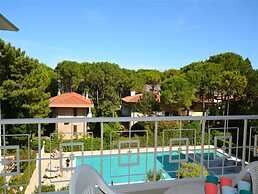 Fantastic Flat With Pool View Just Steps From the sea
