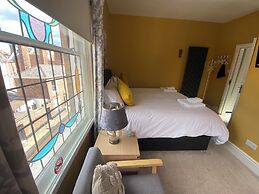 Grosvenor Place Guest House