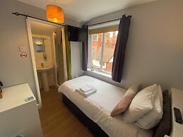 Grosvenor Place Guest House