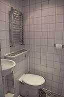 Grosvenor Place Guest House