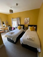 Grosvenor Place Guest House