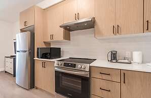 Meadowvale Apartment Hotel