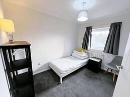 Seaside Haven Retreat - 2 Bedroom Apartment