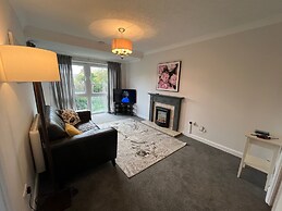 Seaside Haven Retreat - 2 Bedroom Apartment