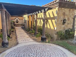 Novaispania Estates Governor