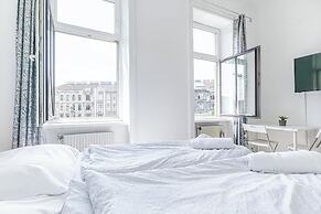 Affordable Stay Prime Location by Danube