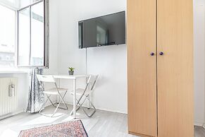 Affordable Stay Prime Location by Danube