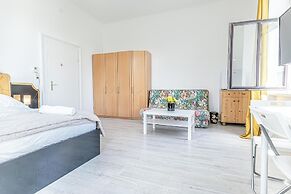 Affordable Stay Prime Location by Danube