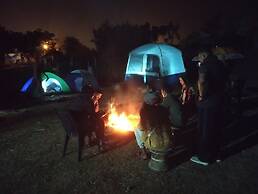 Golok Riverside Retreat