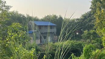 Golok Riverside Retreat