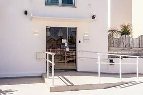 Outsite Ibiza - Work, Connect, Explore
