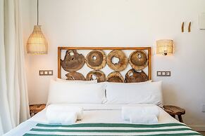 Outsite Ibiza - Work, Connect, Explore