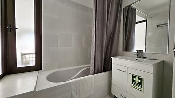 Albufeira Blue Wave Retreat 65