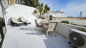 Albufeira Blue Wave Retreat 65