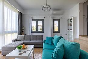 Felicia Family House